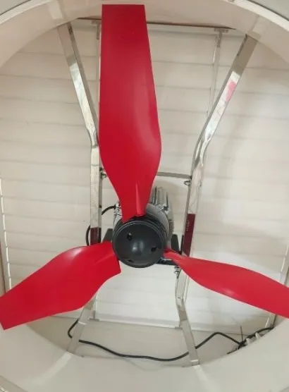 3 blade copy.webp